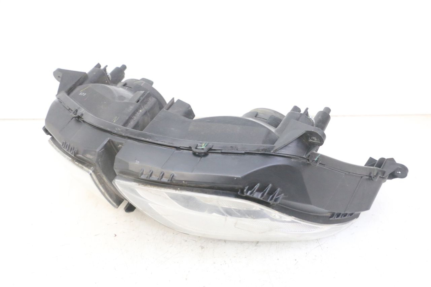 photo de HEADLIGHT HONDA FORZA ABS 300 (2013 - 2019)