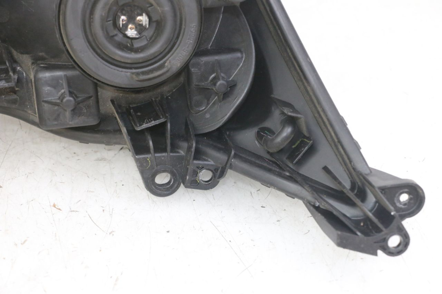 photo de HEADLIGHT HONDA FORZA ABS 300 (2013 - 2019)