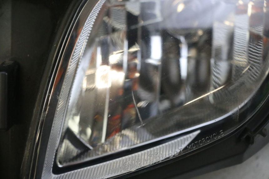 photo de HEADLIGHT HONDA FORZA ABS 300 (2013 - 2019)