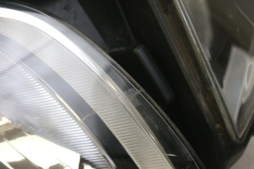 photo de HEADLIGHT HONDA FORZA ABS 300 (2013 - 2019)