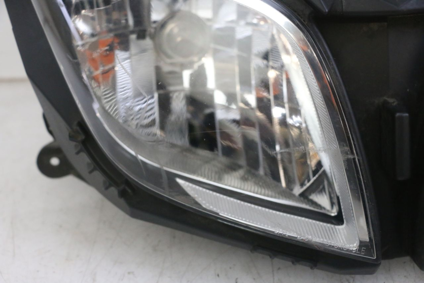 photo de HEADLIGHT HONDA FORZA ABS 300 (2013 - 2019)