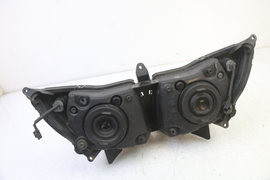 photo de HEADLIGHT YAMAHA FZ6 FAZER S2 600 (2007 - 2011)