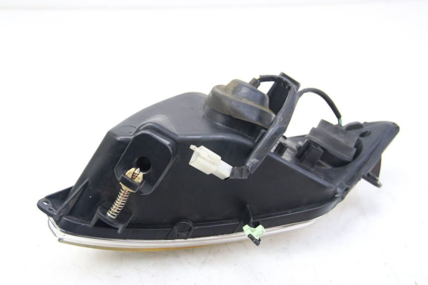 photo de LEFT FRONT HEADLIGHT PEUGEOT CITYSTAR AIR 125 (2014 - 2017)