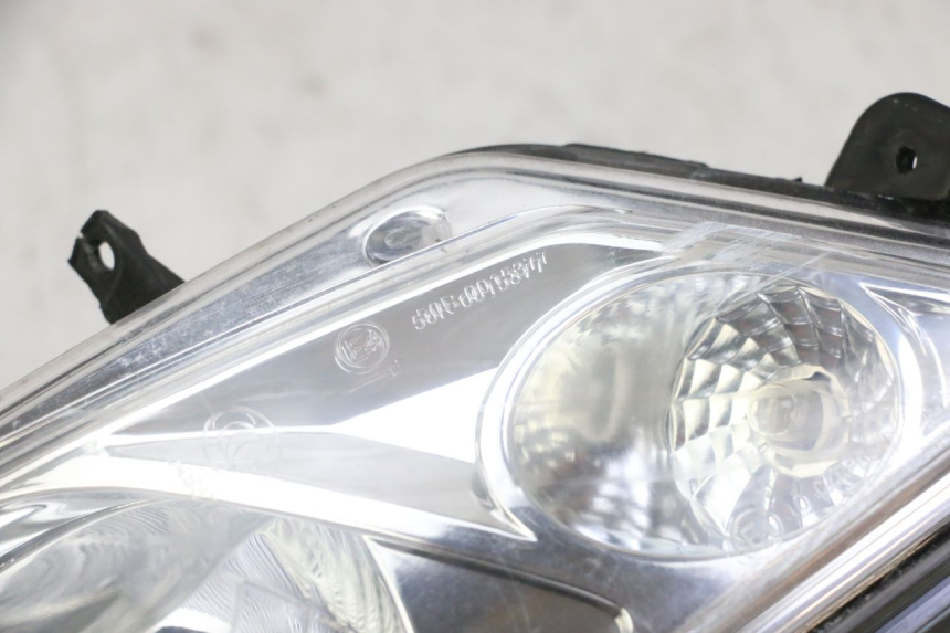 photo de LEFT FRONT HEADLIGHT PEUGEOT CITYSTAR 50 (2013 - 2017)