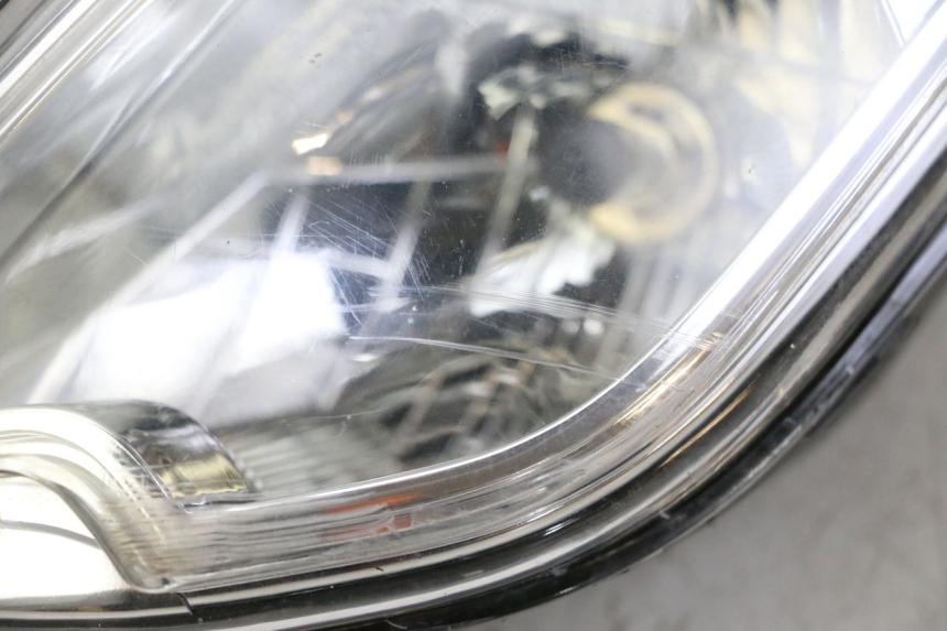 photo de LEFT FRONT HEADLIGHT PEUGEOT CITYSTAR 50 (2013 - 2017)