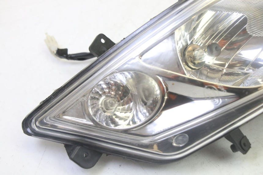 photo de LEFT FRONT HEADLIGHT PEUGEOT CITYSTAR 50 (2013 - 2017)