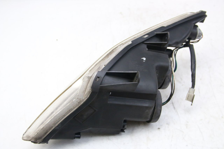 photo de LEFT FRONT HEADLIGHT KYMCO DINK STREET 125 (2009 - 2014)