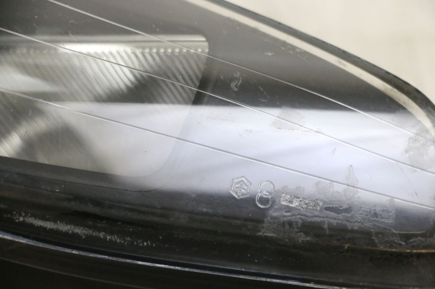 photo de LEFT HEADLIGHT GILERA NEXUS 300 (2008 - 2013)