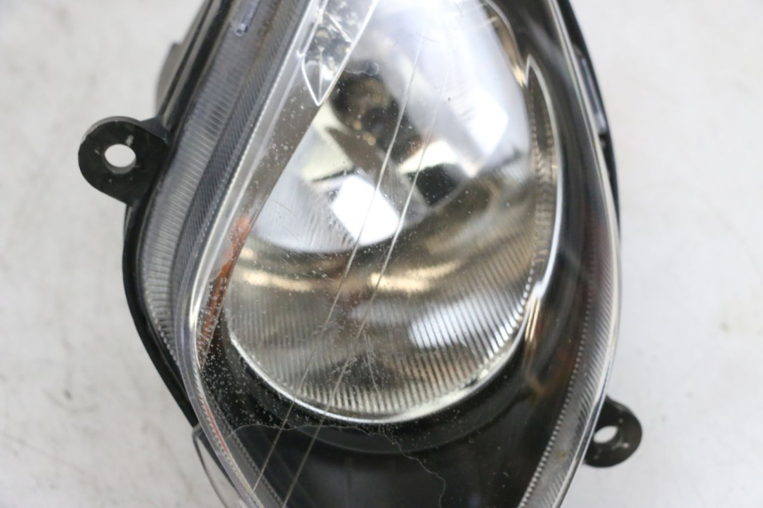 photo de LEFT HEADLIGHT SYM GTS EVO 125 (2009 - 2013) - Markings and original references