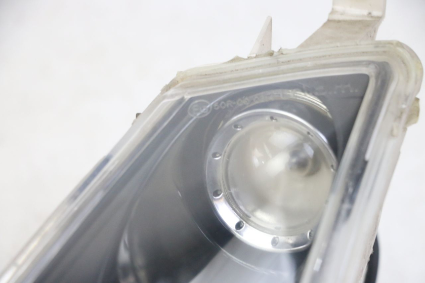 photo de LEFT HEADLIGHT PEUGEOT JET FORCE CARBU 50 (2003 - 2016)
