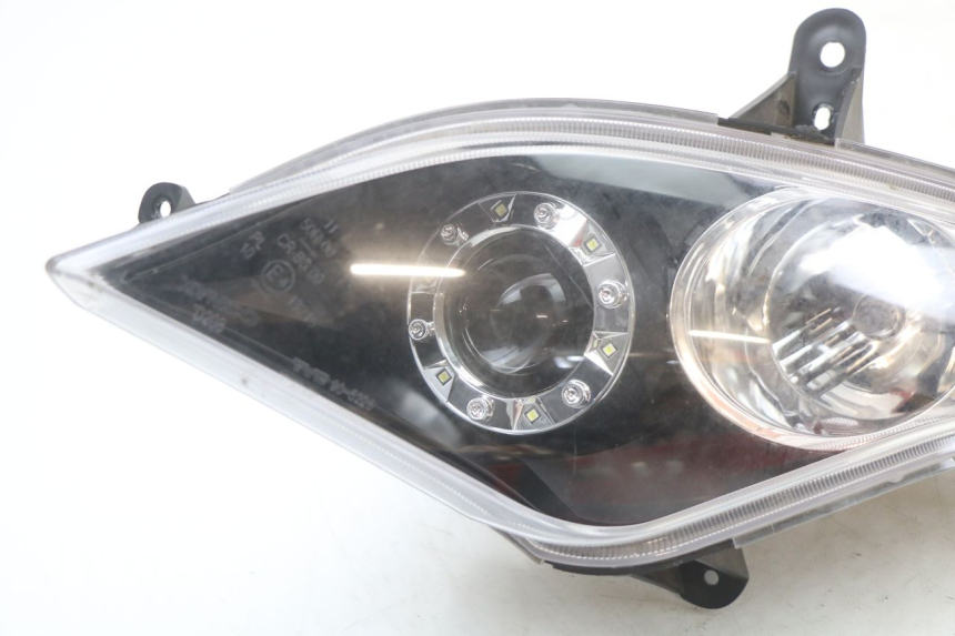 photo de LEFT FRONT HEADLIGHT KYMCO DINK STREET 125 (2009 - 2014)