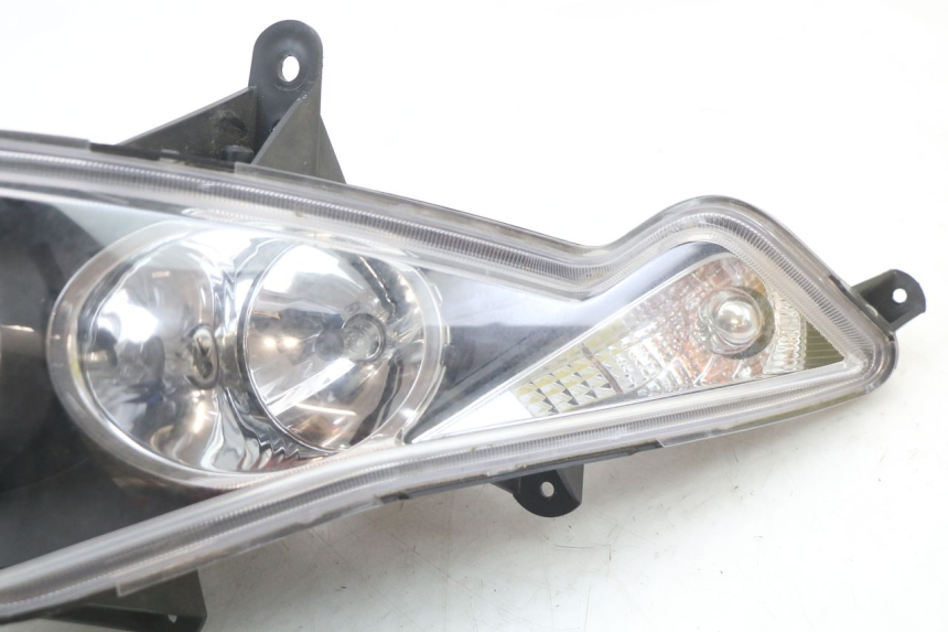 photo de LEFT FRONT HEADLIGHT KYMCO DINK STREET 125 (2009 - 2014)