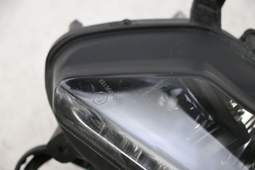 photo de LEFT HEADLIGHT NECO GPX LC 2T 50 (2014 - 2018)