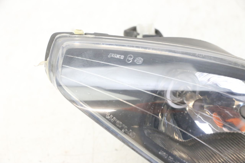 photo de LEFT FRONT HEADLIGHT GILERA NEXUS 125 (2009 - 2013)