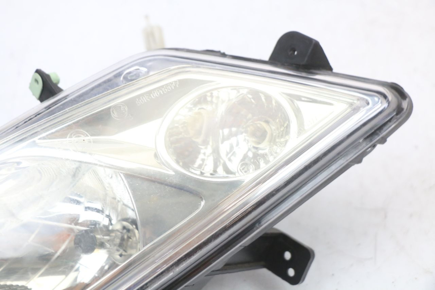 photo de LEFT FRONT HEADLIGHT PEUGEOT CITYSTAR 50 (2013 - 2017)