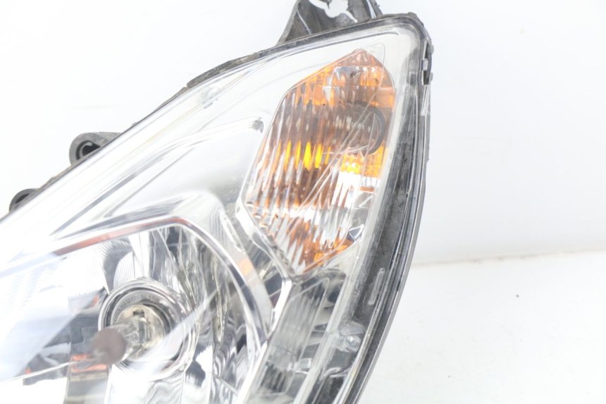 photo de LEFT HEADLIGHT PEUGEOT SATELIS 125 (2013 - 2018)