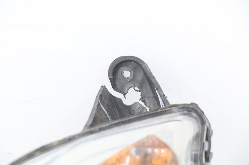 photo de LEFT HEADLIGHT PEUGEOT SATELIS 125 (2013 - 2018)