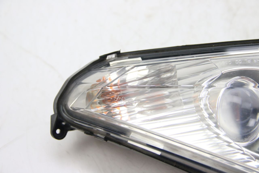 photo de LEFT FRONT HEADLIGHT PEUGEOT SATELIS 125 (2006 - 2009)