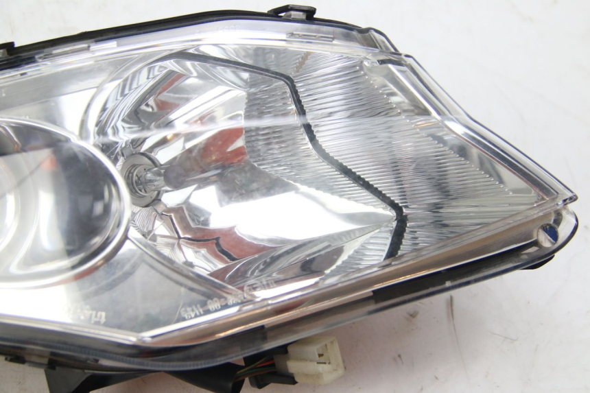 photo de LEFT FRONT HEADLIGHT PEUGEOT SATELIS 125 (2006 - 2009)