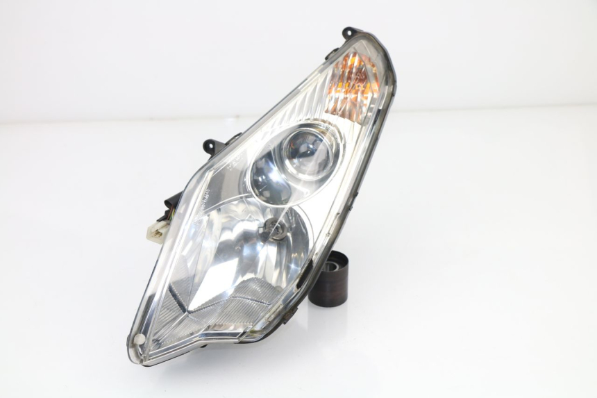 photo de LEFT HEADLIGHT PEUGEOT SATELIS 125 (2010 - 2012)