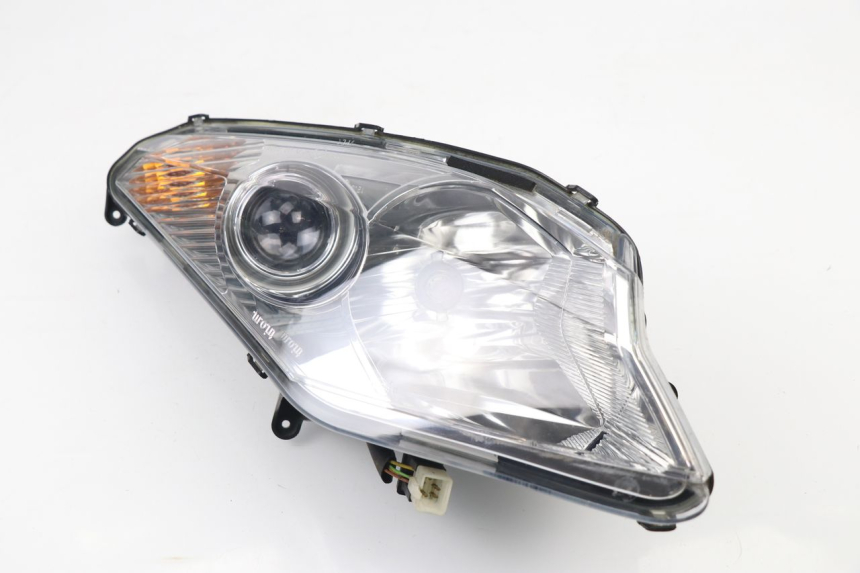 photo de LEFT HEADLIGHT PEUGEOT SATELIS 125 (2013 - 2018)