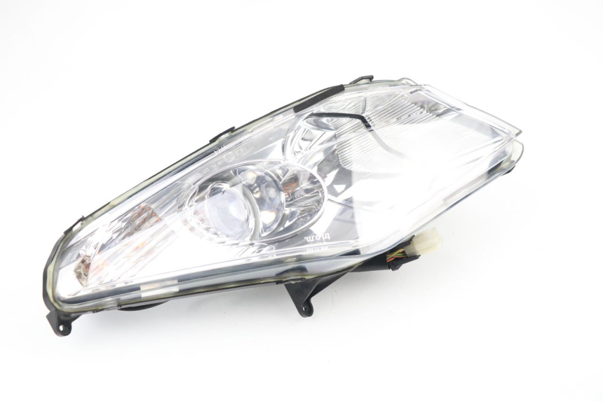 photo de LEFT HEADLIGHT PEUGEOT SATELIS 125 (2010 - 2012)