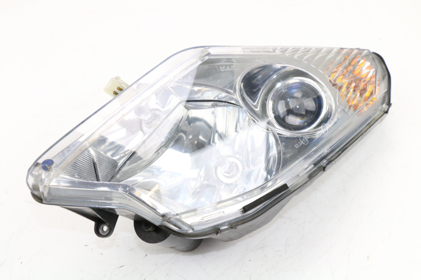 photo de LEFT HEADLIGHT PEUGEOT SATELIS COMPRESSOR K15 125 (2006 - 2009)