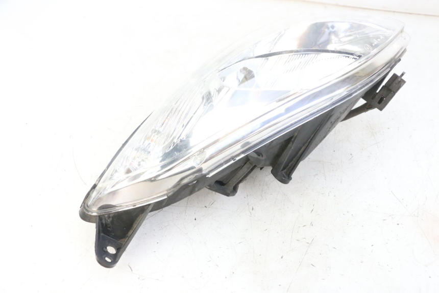 photo de LEFT HEADLIGHT PEUGEOT SATELIS 125 (2013 - 2018)