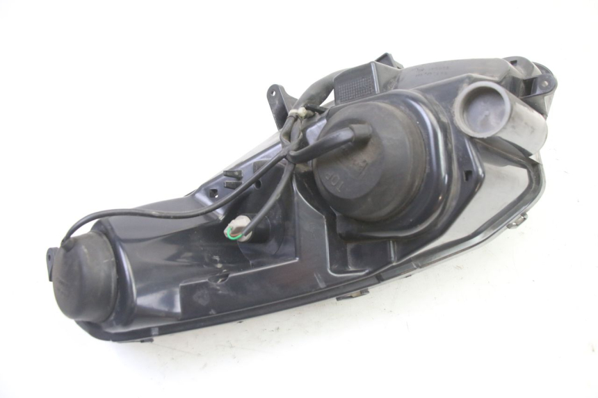 photo de LEFT HEADLIGHT PEUGEOT SATELIS 250 (2006 - 2012)