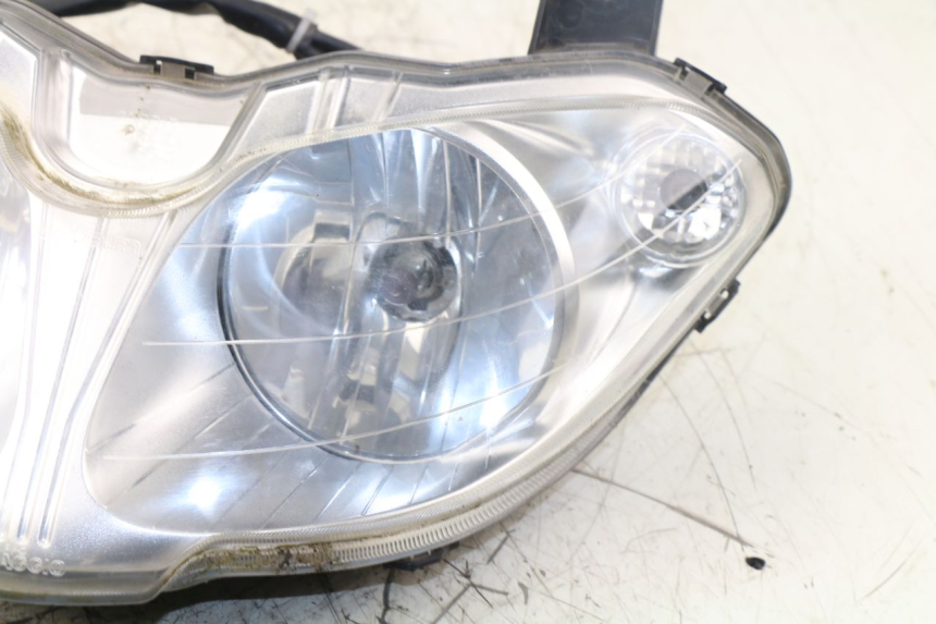 photo de HEADLIGHT GILERA RUNNER SP 50 (2006 - 2008)