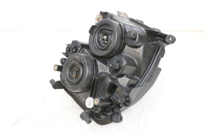 photo de HEADLIGHT SUZUKI GSXR GSX-R 1000 (2003 - 2004) - Zoom on usage condition