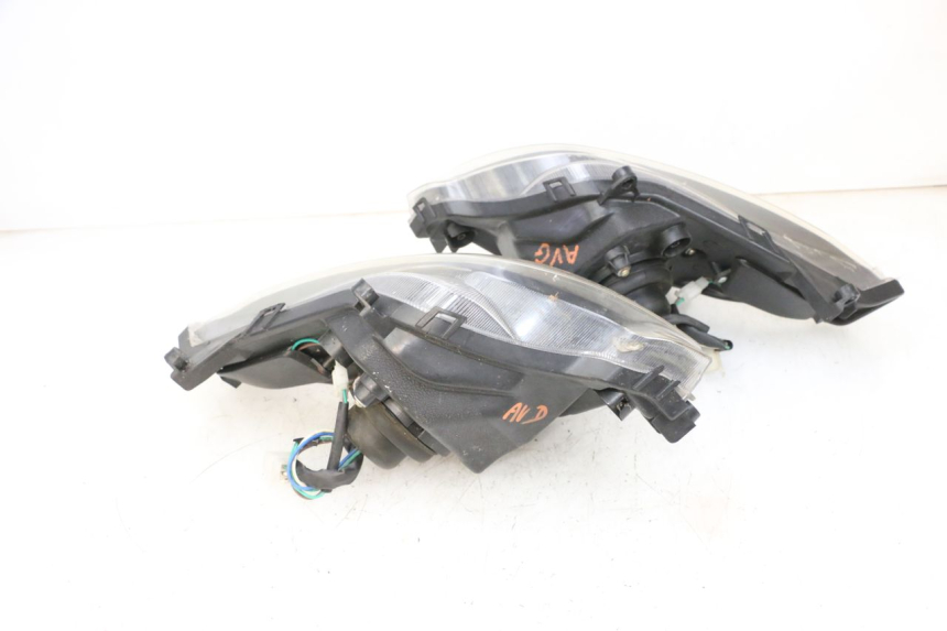 photo de HEADLIGHT JM MOTORS GTS 125 (2015 - 2019) - Alternative perspective