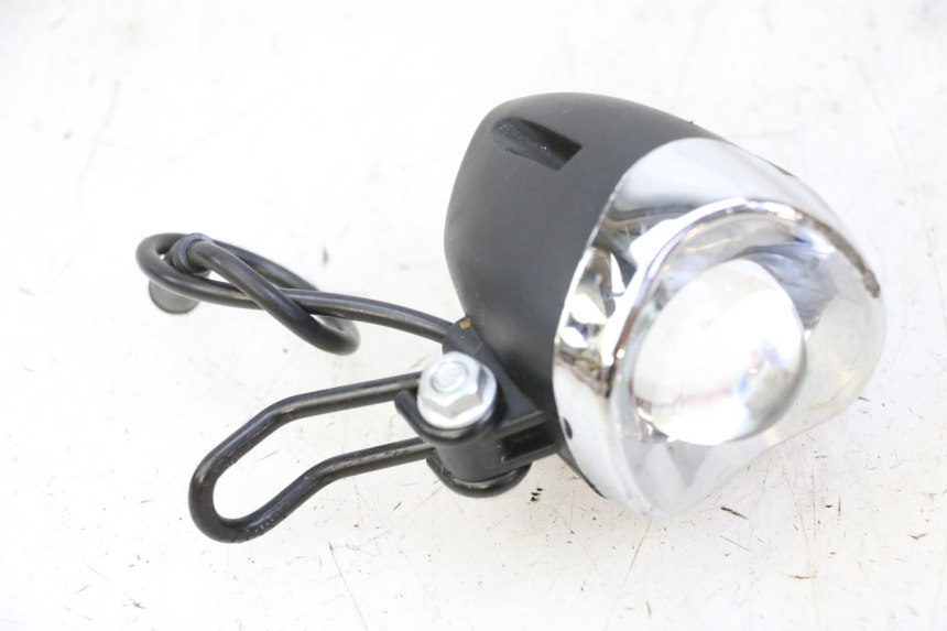 photo de HEADLIGHT HITWAY H5 1