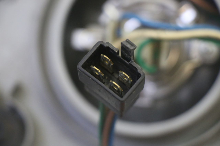 photo de HEADLIGHT DAELIM HISTORY 125 (2001 - 2002)