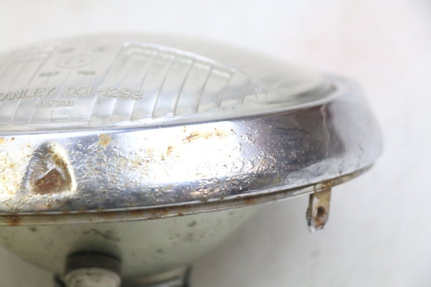 photo de FRONT HEADLIGHT HONDA CM 125 (1983 - 2003)