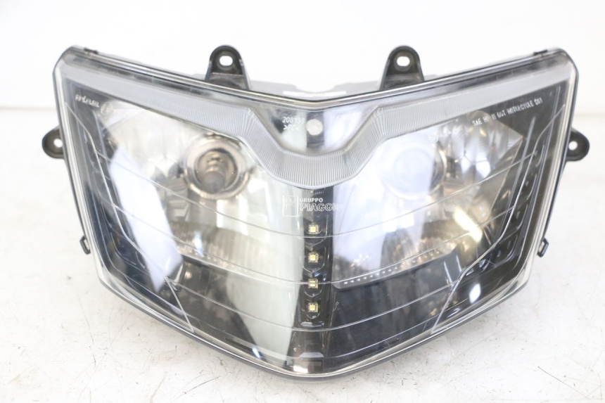 photo de HEADLIGHT PIAGGIO IE MP3 YOURBAN 300 (2011 - 2016)