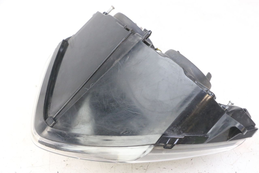 photo de HEADLIGHT PIAGGIO IE MP3 YOURBAN 300 (2011 - 2016)