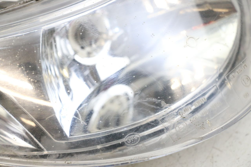 photo de HEADLIGHT KEEWAY HURRICANE 50 (2006 - 2019)
