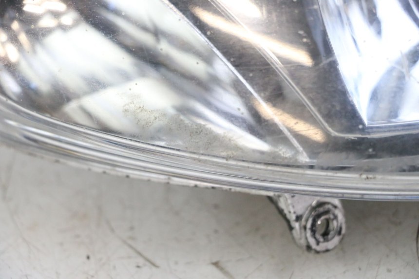 photo de HEADLIGHT KEEWAY HURRICANE 50 (2006 - 2019)