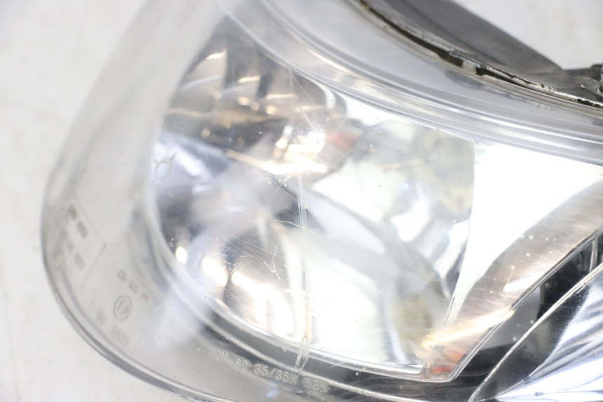 photo de HEADLIGHT KEEWAY HURRICANE 50 (2006 - 2019)