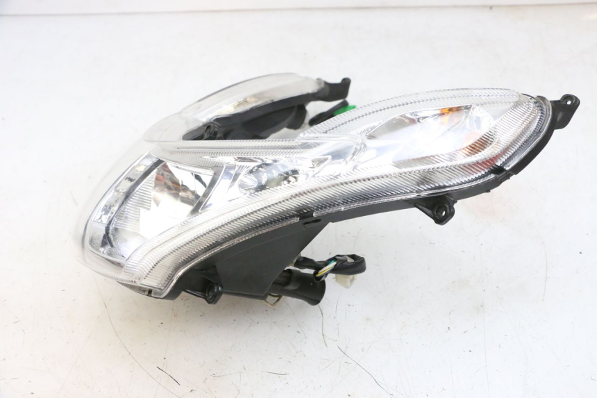 photo de FRONT HEADLIGHT PEUGEOT KISBEE 4T 50 (2010 - 2017)