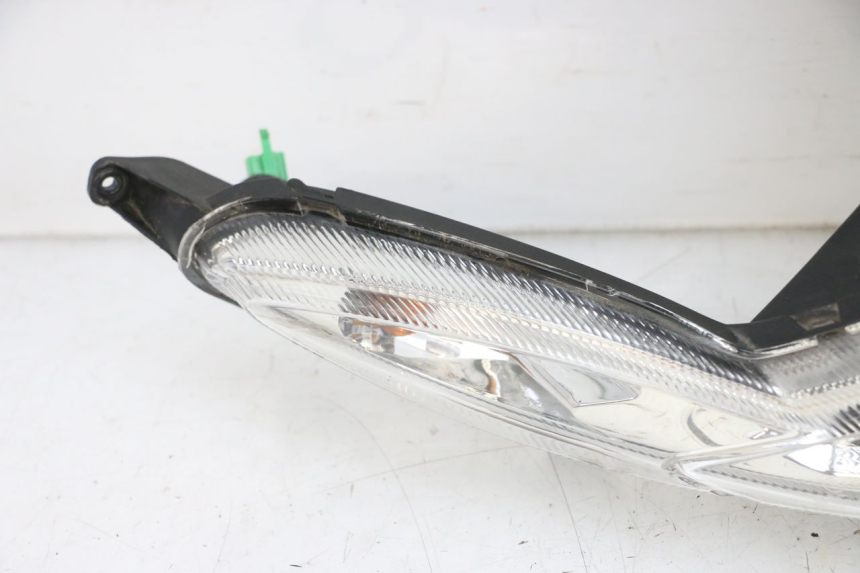 photo de FRONT HEADLIGHT PEUGEOT KISBEE 4T 50 (2010 - 2017)