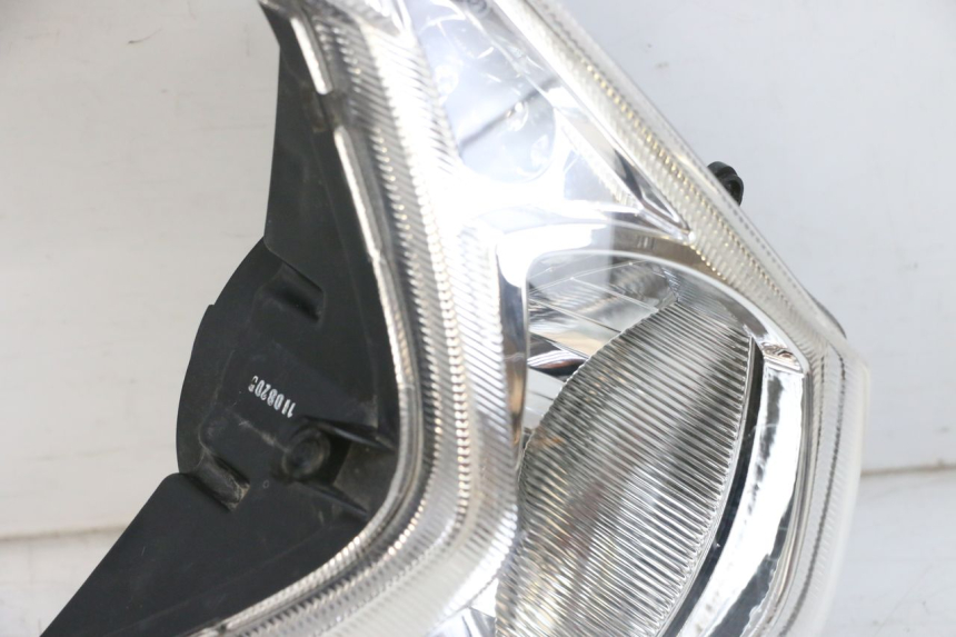 photo de FRONT HEADLIGHT PEUGEOT KISBEE 4T 50 (2010 - 2017)