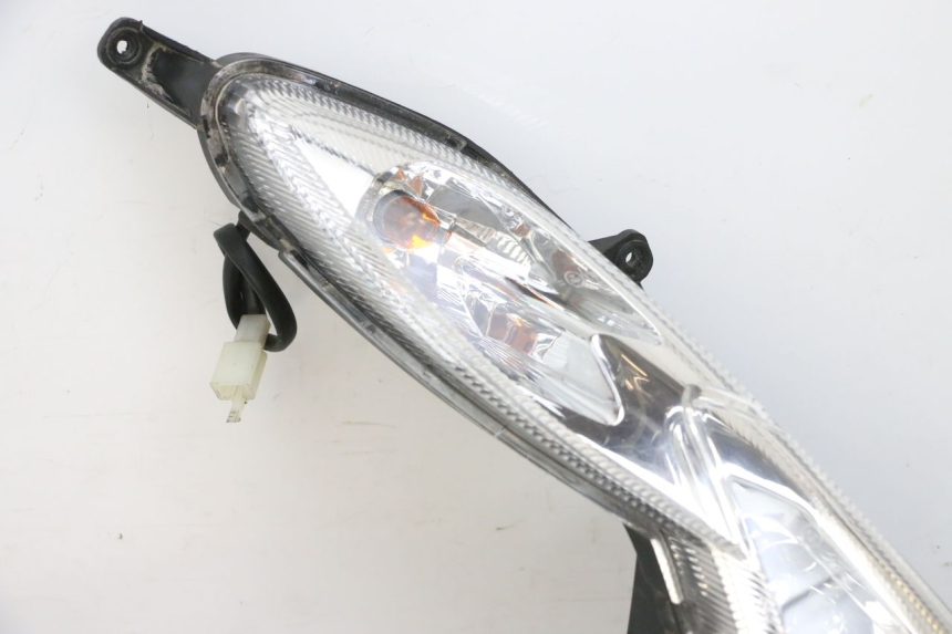 photo de FRONT HEADLIGHT PEUGEOT KISBEE 4T 50 (2010 - 2017)