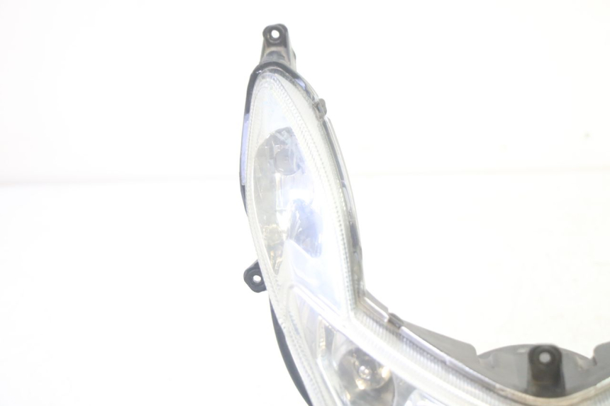 photo de FRONT HEADLIGHT PEUGEOT KISBEE 4T 50 (2018 - 2022) - Product overview