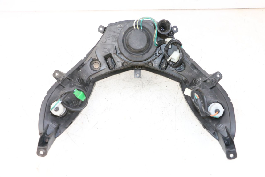 photo de FRONT HEADLIGHT PEUGEOT KISBEE 4T 50 (2010 - 2017) - Fixing points details