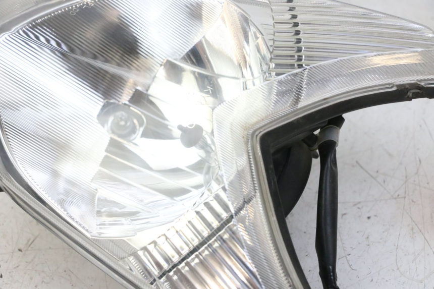 photo de FRONT HEADLIGHT KYMCO AGILITY 4T 50 (2018 - 2022)