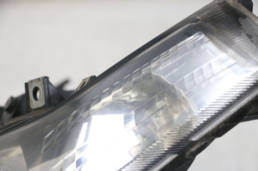 photo de FRONT HEADLIGHT KYMCO DINK 4T 50 (2007 - 2018)