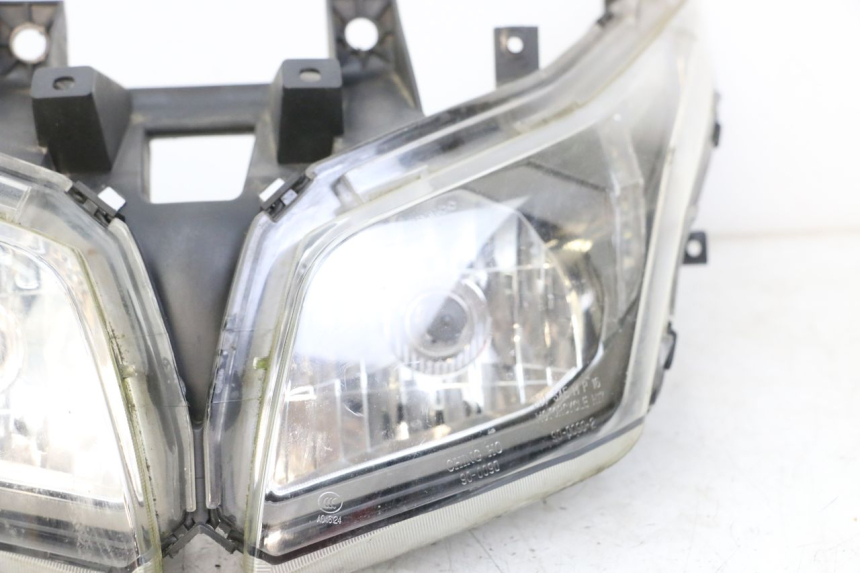 photo de HEADLIGHT KYMCO X-TOWN XTOWN 125 (2016 - 2021)