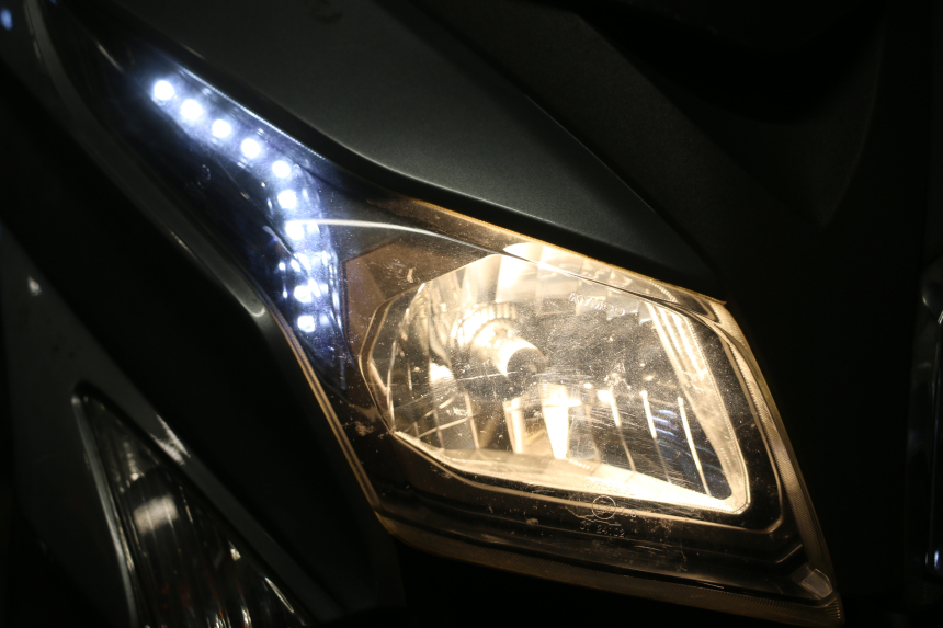 photo de HEADLIGHT KYMCO X-TOWN XTOWN 125 (2016 - 2021)